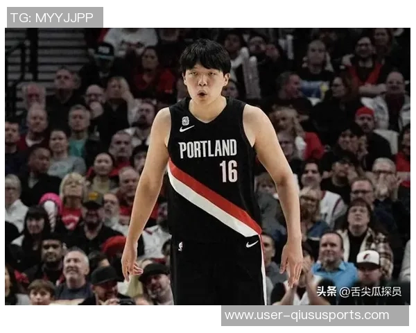 布克关键时刻失误频频21投仅中9分数难救主球队失利 布克关键时刻失误频频21投仅中9分数难救主球队失利